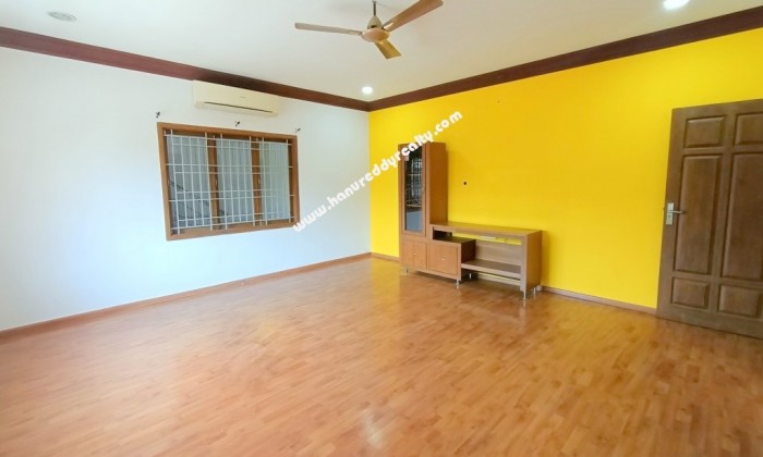 4 BHK Independent House for Rent in Palavakkam